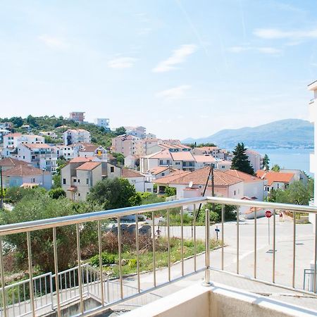 Apartment Horizont Trogir Extérieur photo