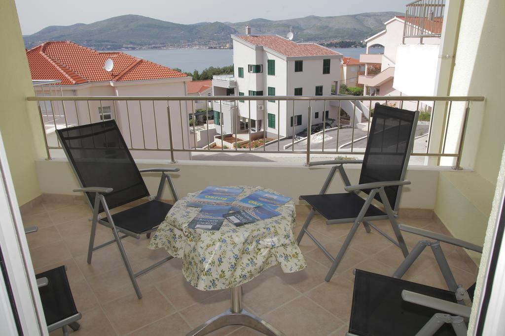 Apartment Horizont Trogir Extérieur photo