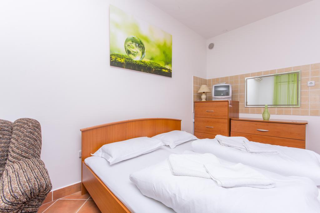Apartment Horizont Trogir Extérieur photo